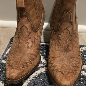 Brown Ariat Western Booties
